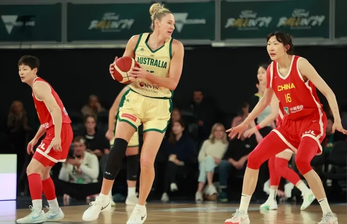 澳大利亚球员受伤，影响比赛结果的简单介绍