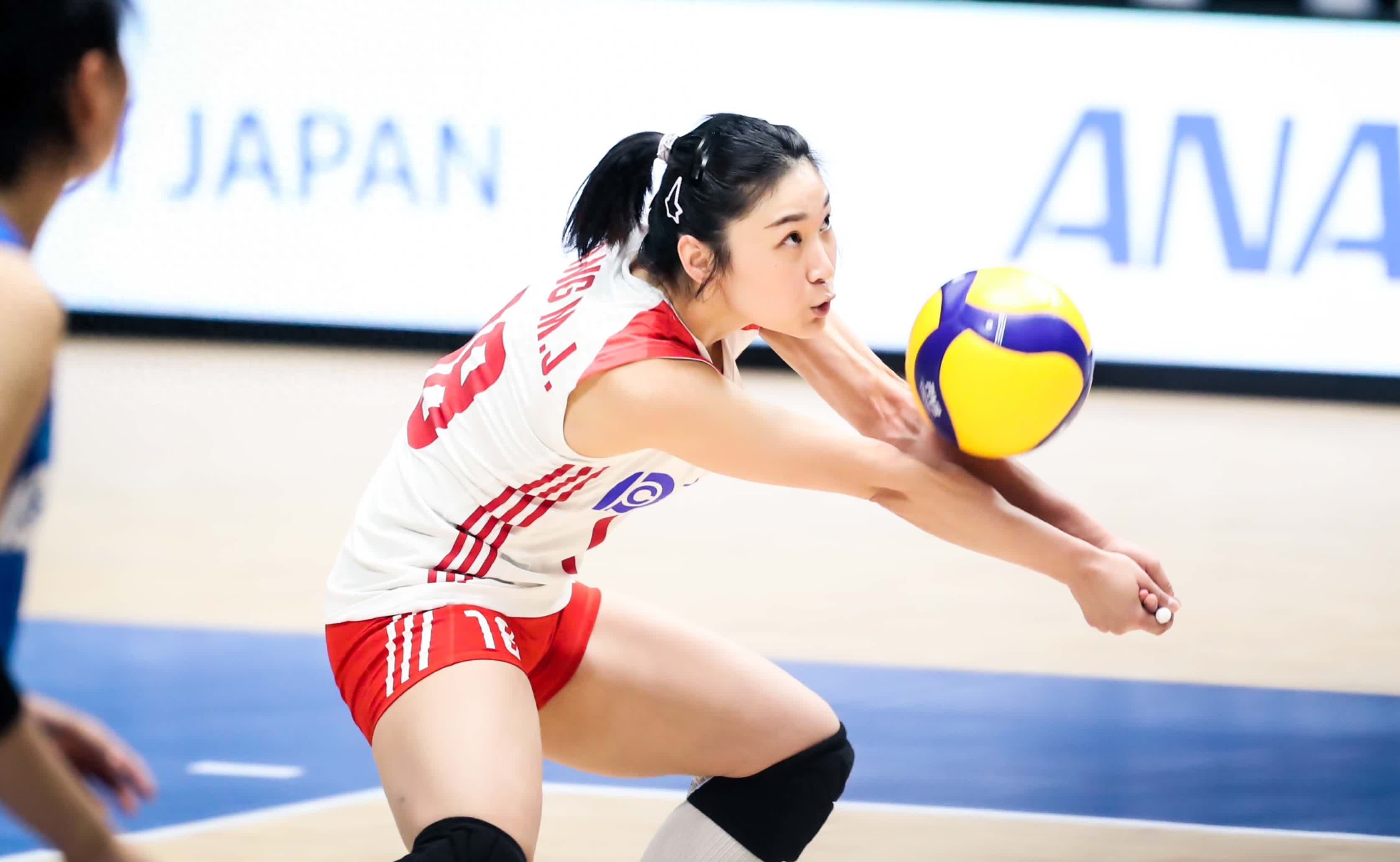 中国女排努力备战下一轮比赛的简单介绍
