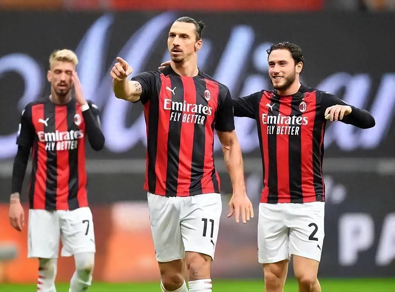 AC米兰主场大胜，冲击榜首信心足的简单介绍