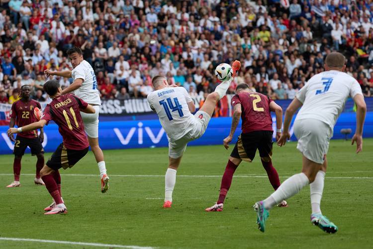 捷克队备战瑞典，决心闯入欧洲联赛半决赛