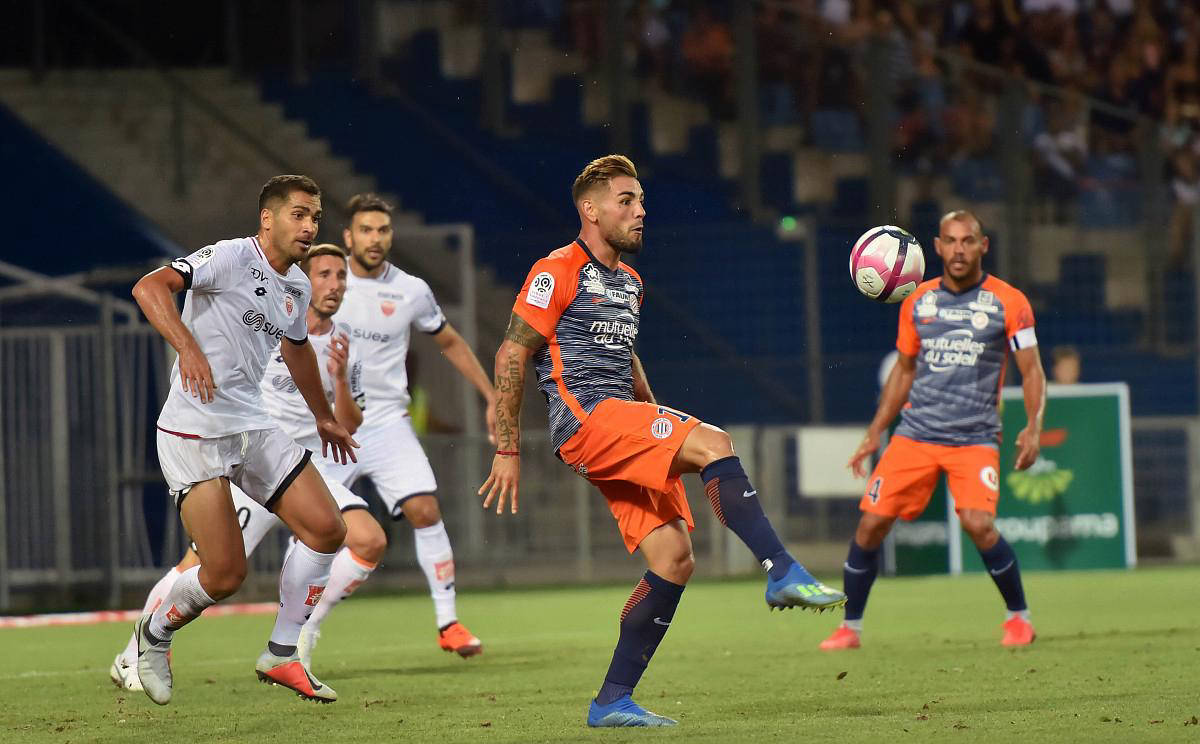 关于斯图加特战胜云达不莱梅，表现抢眼的信息