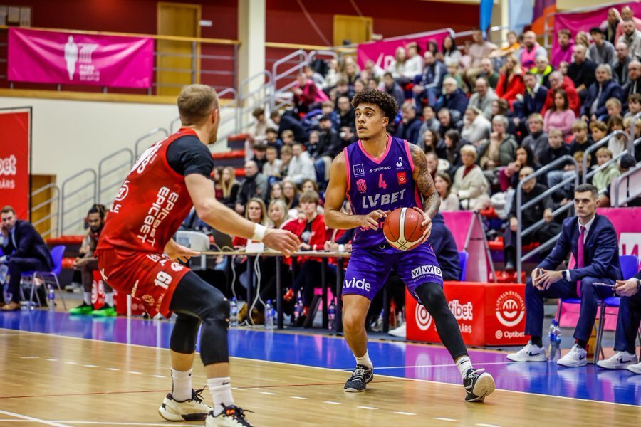 开云体育网站-以色列球队在外国联赛中表现出色