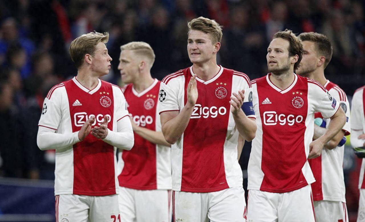 曼联客场不敌阿贾克斯欧冠小组赛提前无缘出线