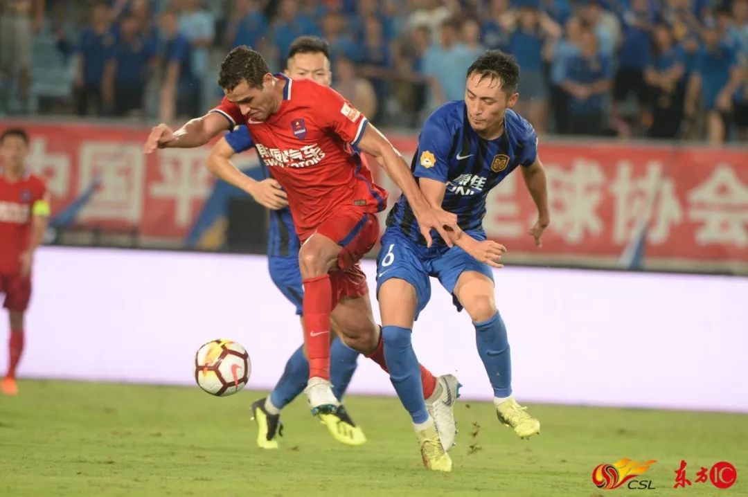 关于苏宁主场大胜斯威，连胜势头明显的信息