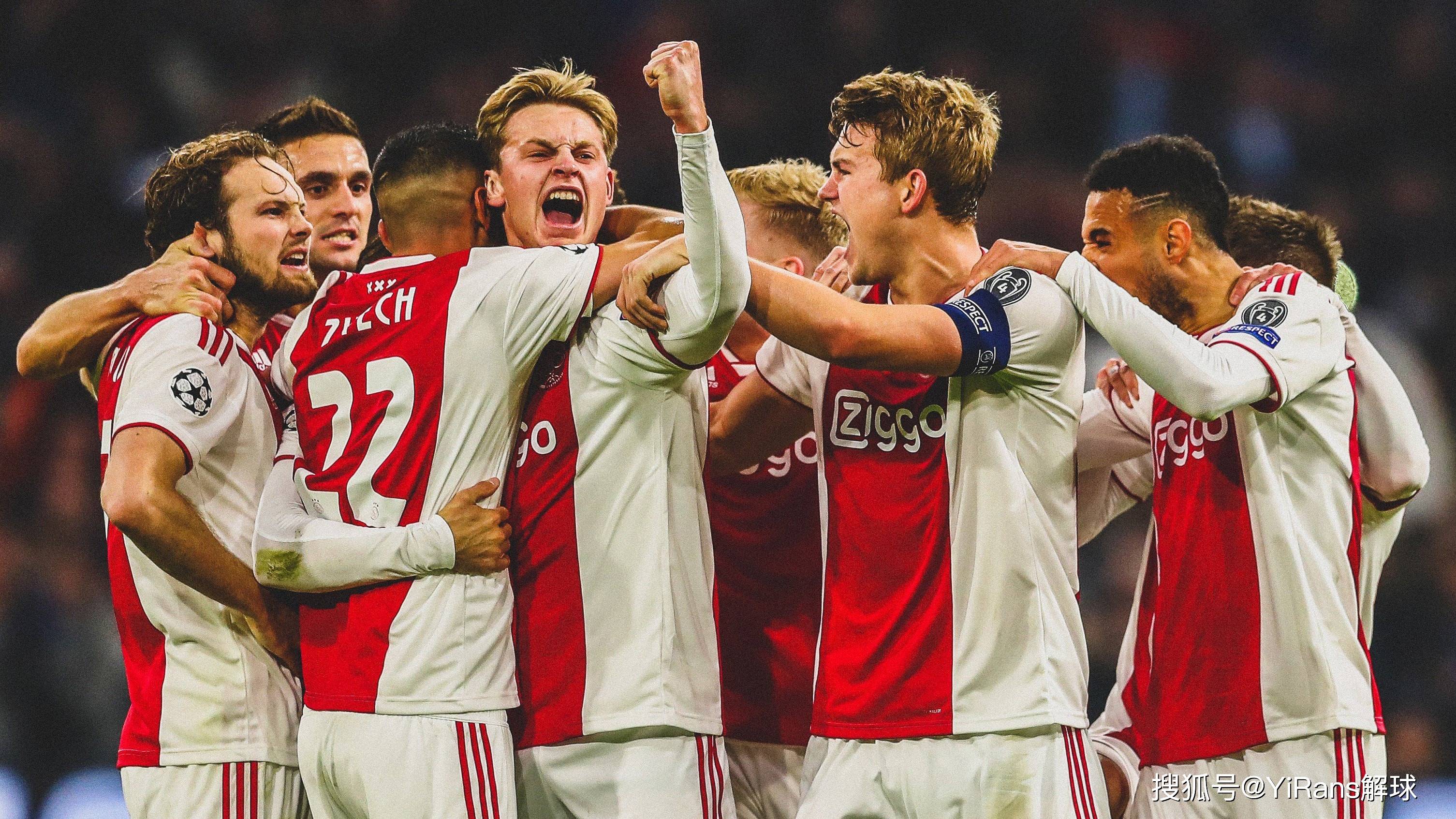 阿贾克斯队在欧冠中取得胜利