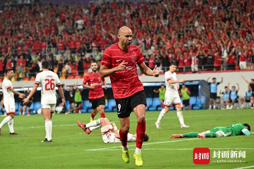 球迷心目中的经典瞬间，亚冠比赛成就传奇