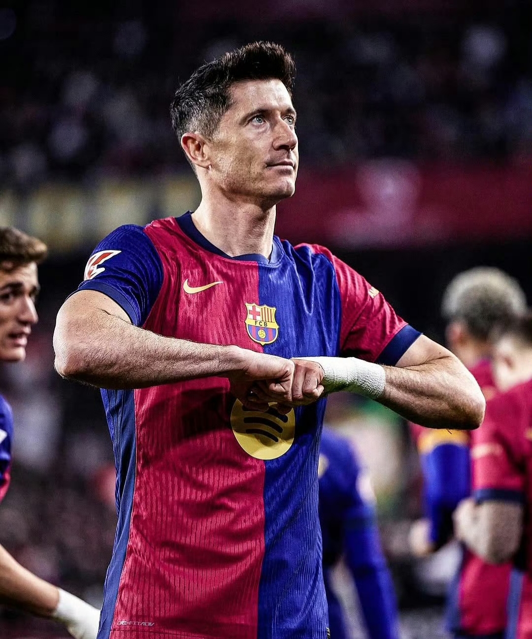 开云体育平台-拜仁慕尼黑锋线连连进球，德甲夺冠还有望