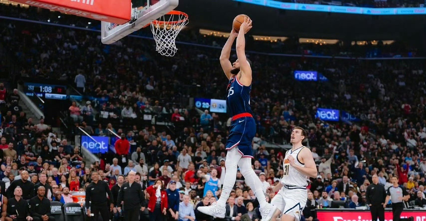 包含小牛主场不敌掘金，遭遇连败的词条