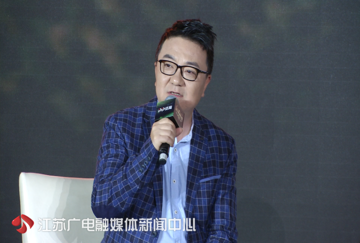 开云体育入口-包含足球传奇重返球队解说席，雄心勃勃为球迷解说的词条