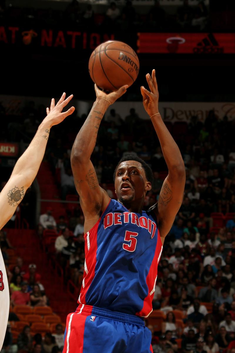 开云体育网站-热火主场逆转活塞，迎来四连胜的简单介绍