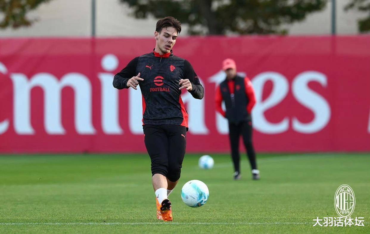 开云体育中国官网-罗马球员集体伤愈，备战接下来的比赛